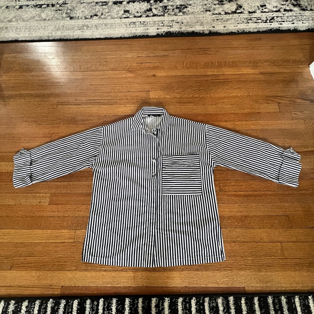 Zara bobbin Striped Button-Up Shirt in Navy and White - Picture 2 of 6